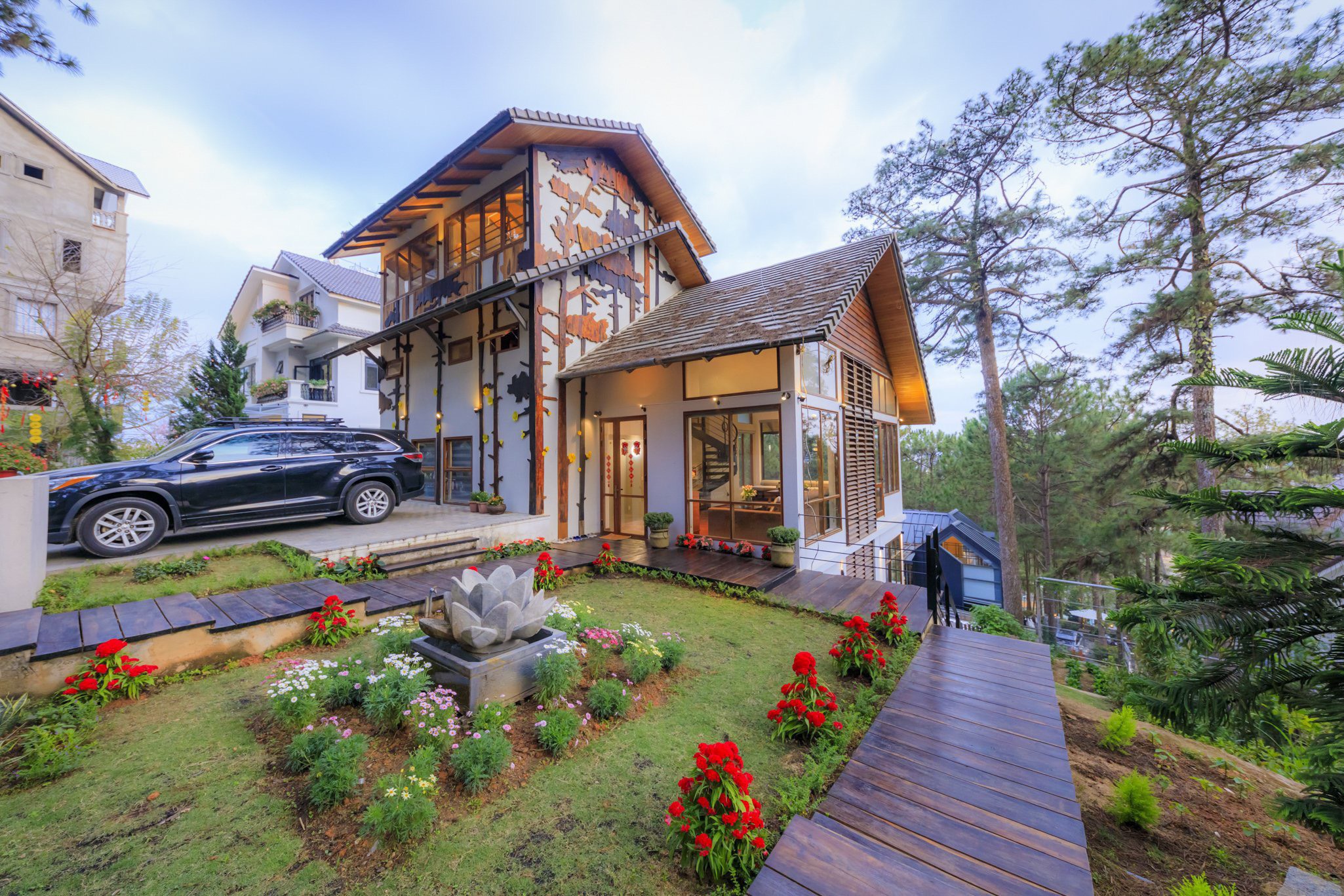 VILLA 3 PHÒNG NGỦ - KHỞI NGHĨA BẮC SƠN