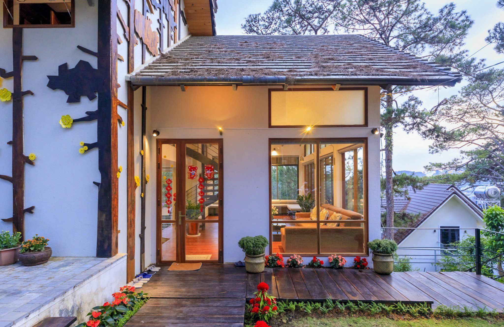 VILLA 3 PHÒNG NGỦ - KHỞI NGHĨA BẮC SƠN