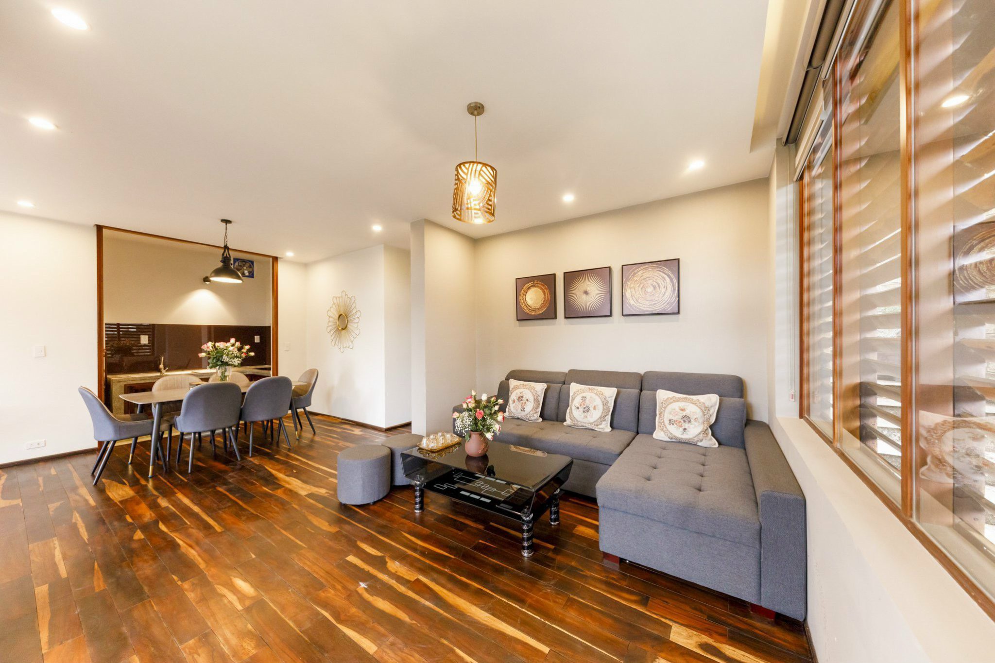 VILLA 3 PHÒNG NGỦ - KHỞI NGHĨA BẮC SƠN