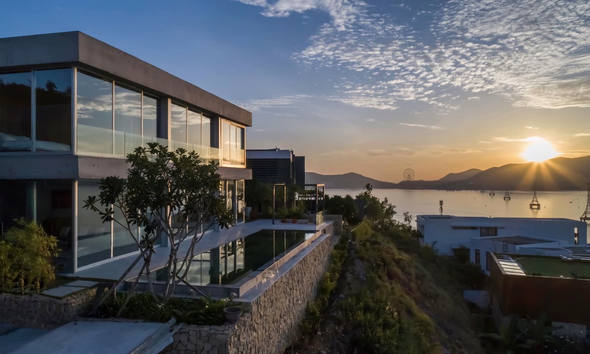 BIỆT THỰ R22 - NHA TRANG
