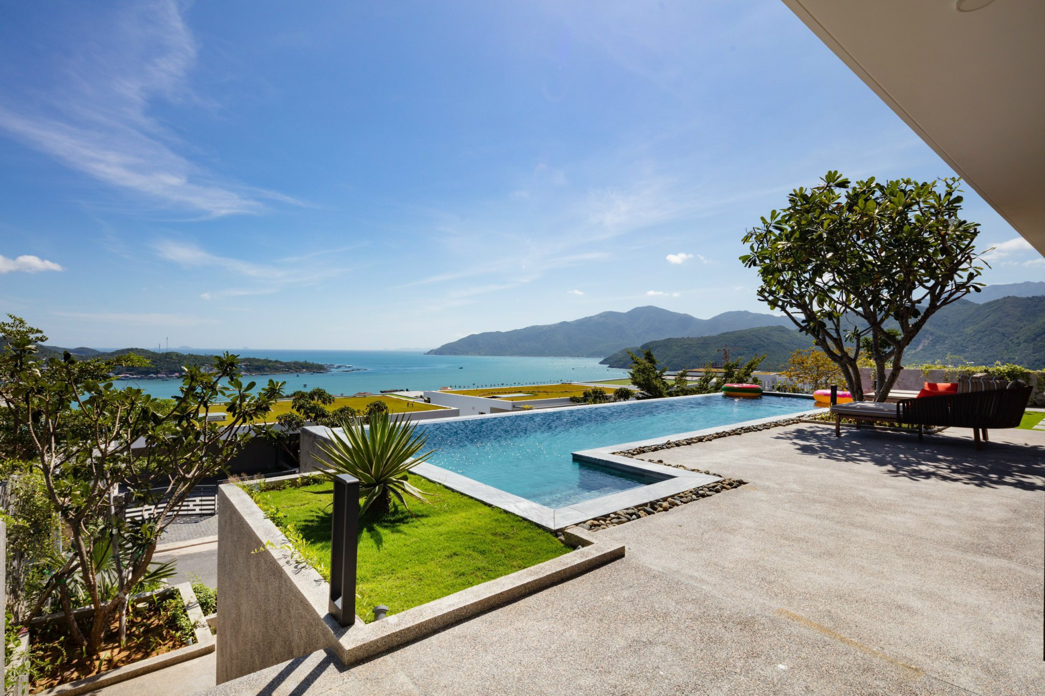 BIỆT THỰ R27 - NHA TRANG