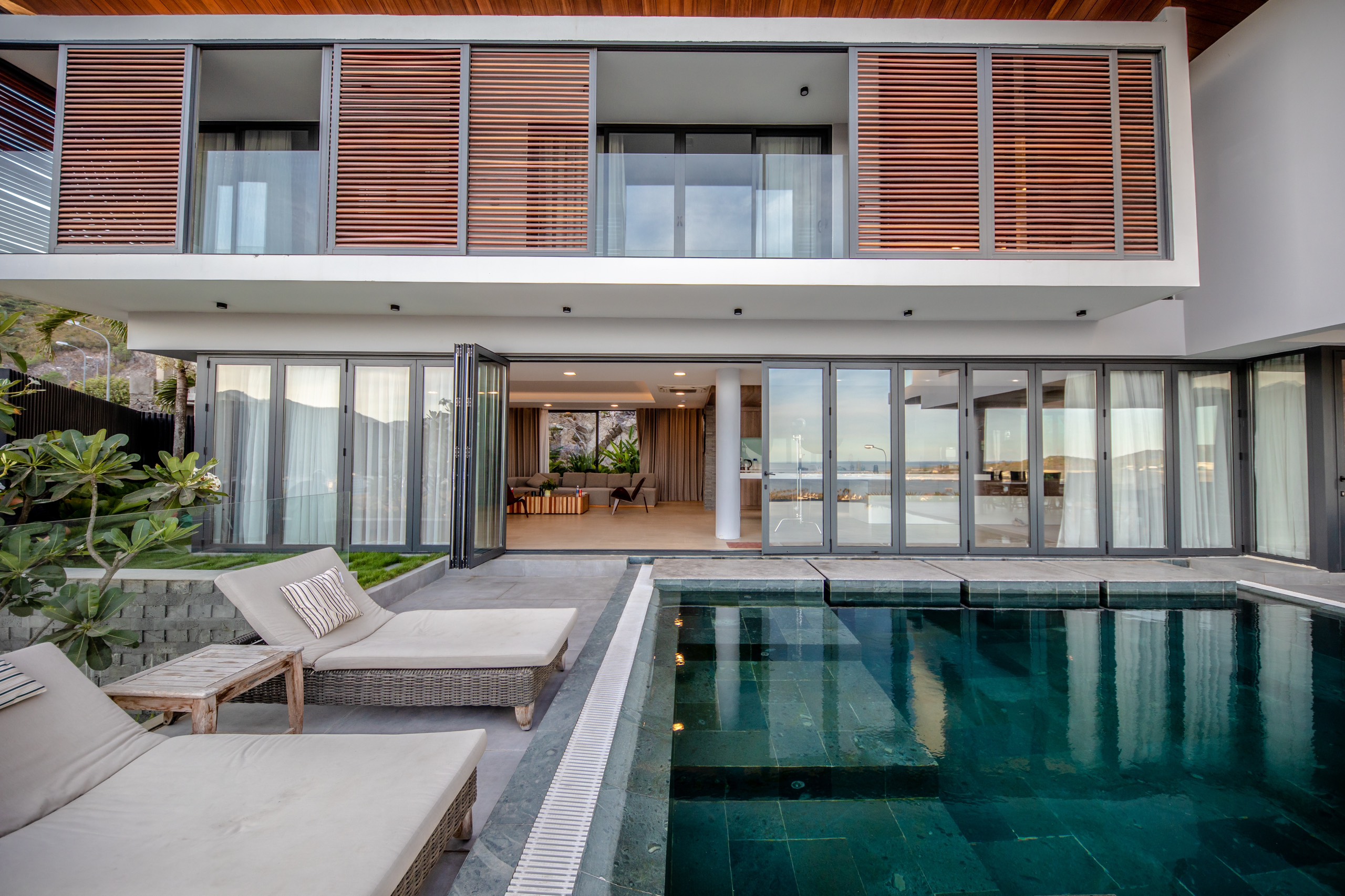 BIỆT THỰ B1 (AQUA V2) - NHA TRANG