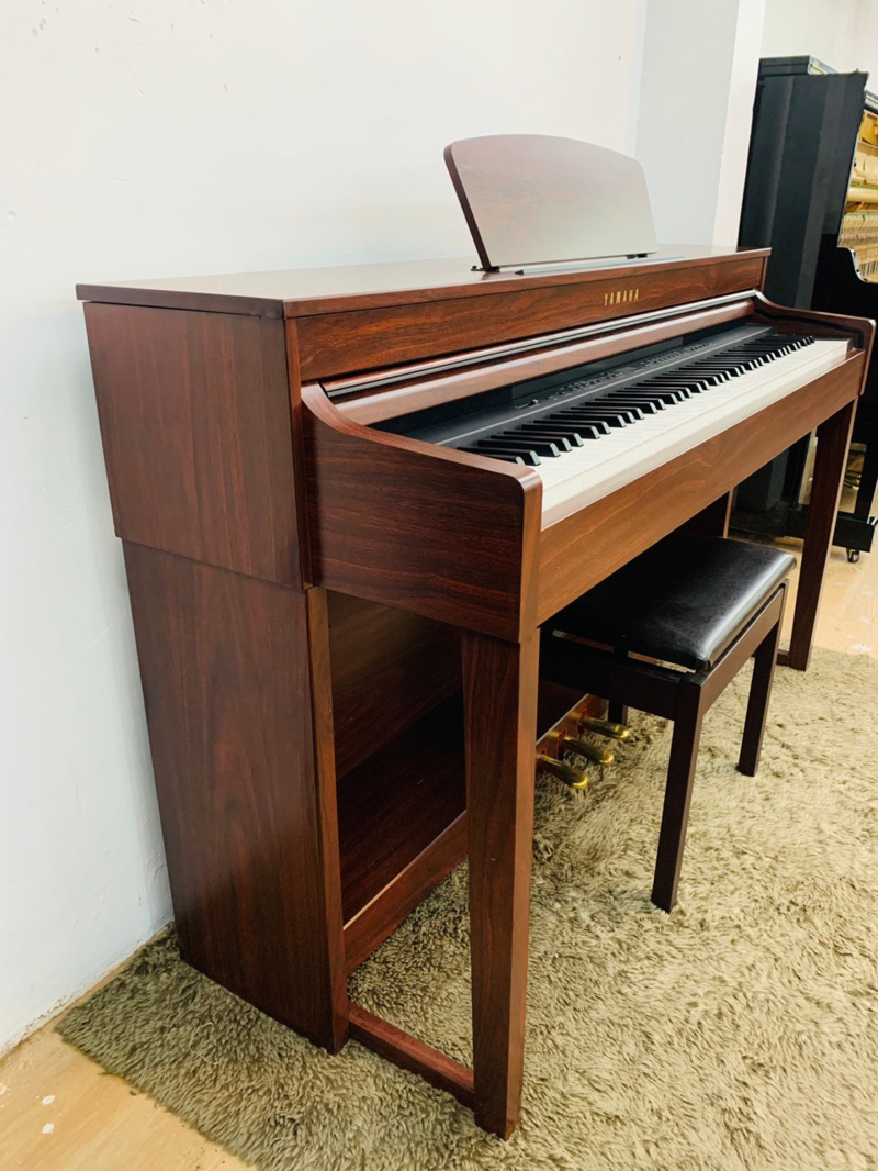 YAMAHA CLP-430M