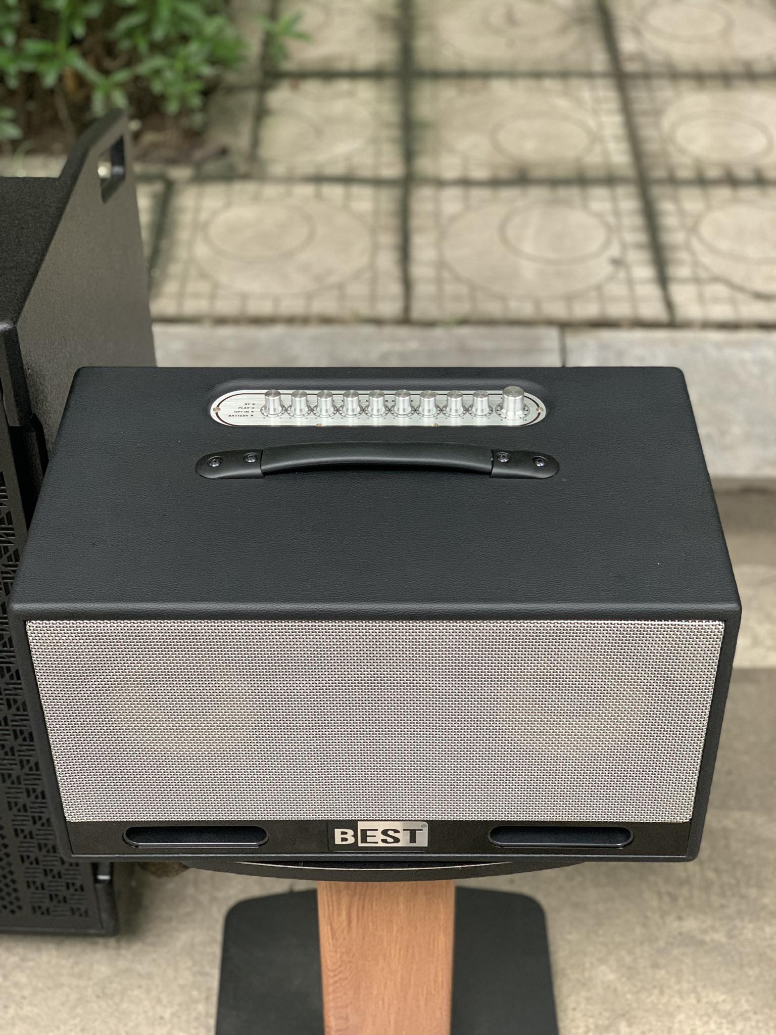 Loa sách tay Best Lux 16v
