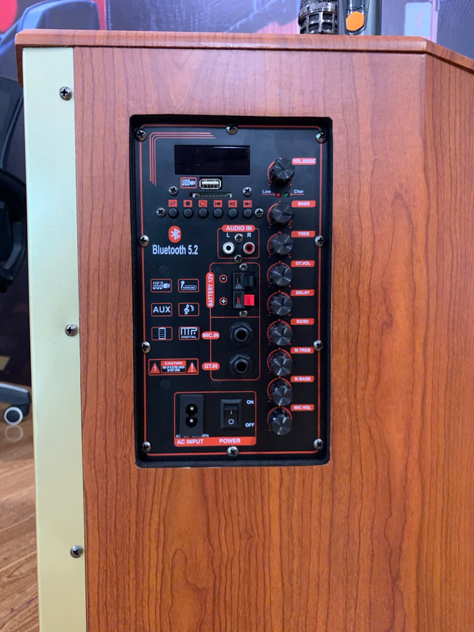Loa Kéo SoundBox 125 ( Bass 30 )