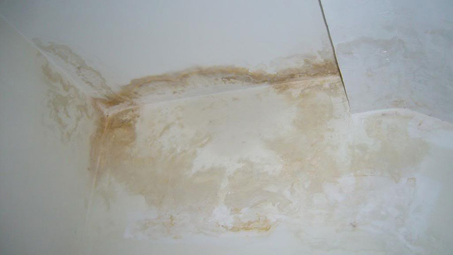 TƯỜNG NHÀ BỊ MỐC ĐEN DO ĐÂU? GIẢI PHÁP XỬ LÝ HIỆU QUẢ NHẤT