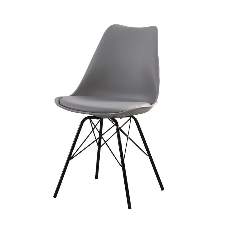 Ghế Eames lưng nhựa có nệm chân sắt màu đen GCF-12