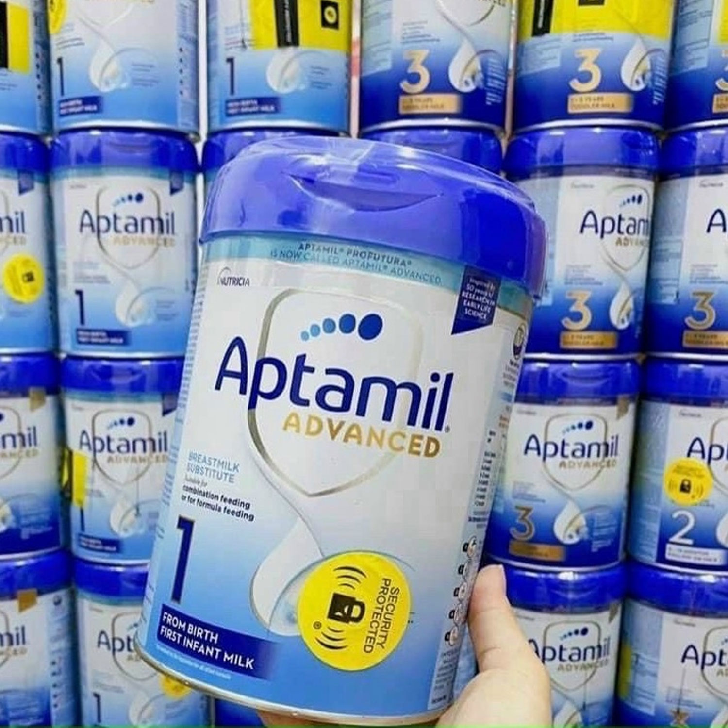 Sữa Aptamil Advance Anh số 1