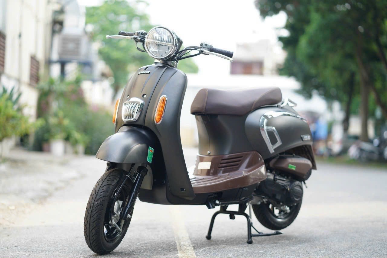 Xe ga HYOSUNG HSV3 50CC (màu nâu)