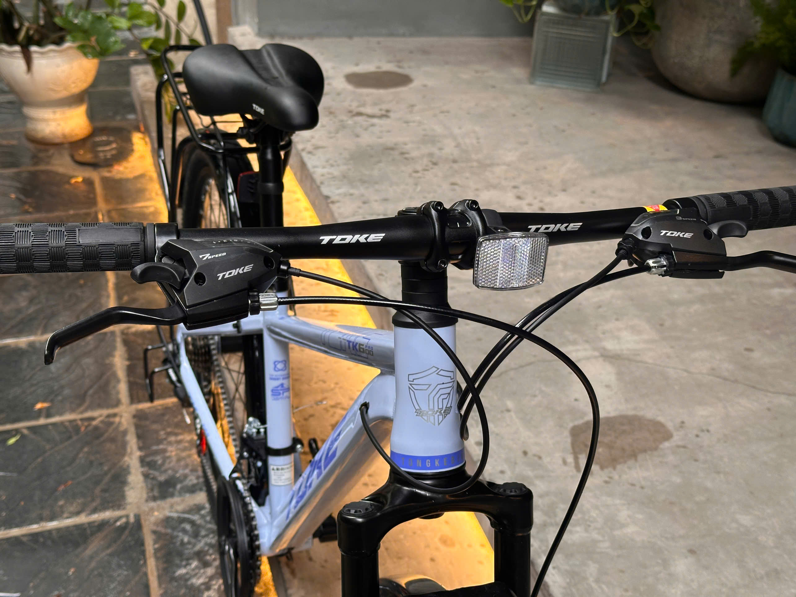 Xe Đạp Thể Thao MTB Toke TK600 - 24inch
