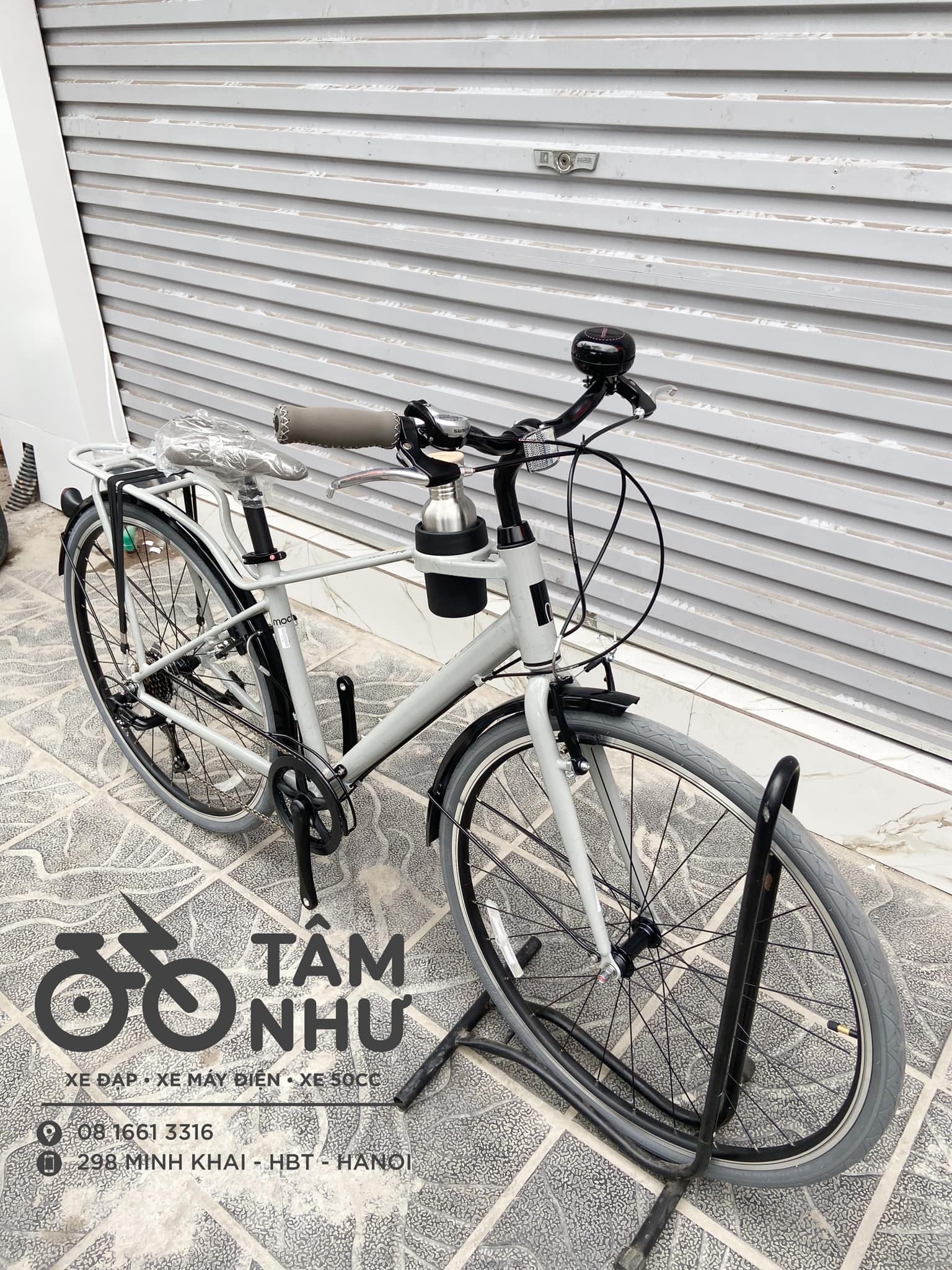 Xe Đạp Thời Trang Giant momentum  INEED MOCHA LTD-2023