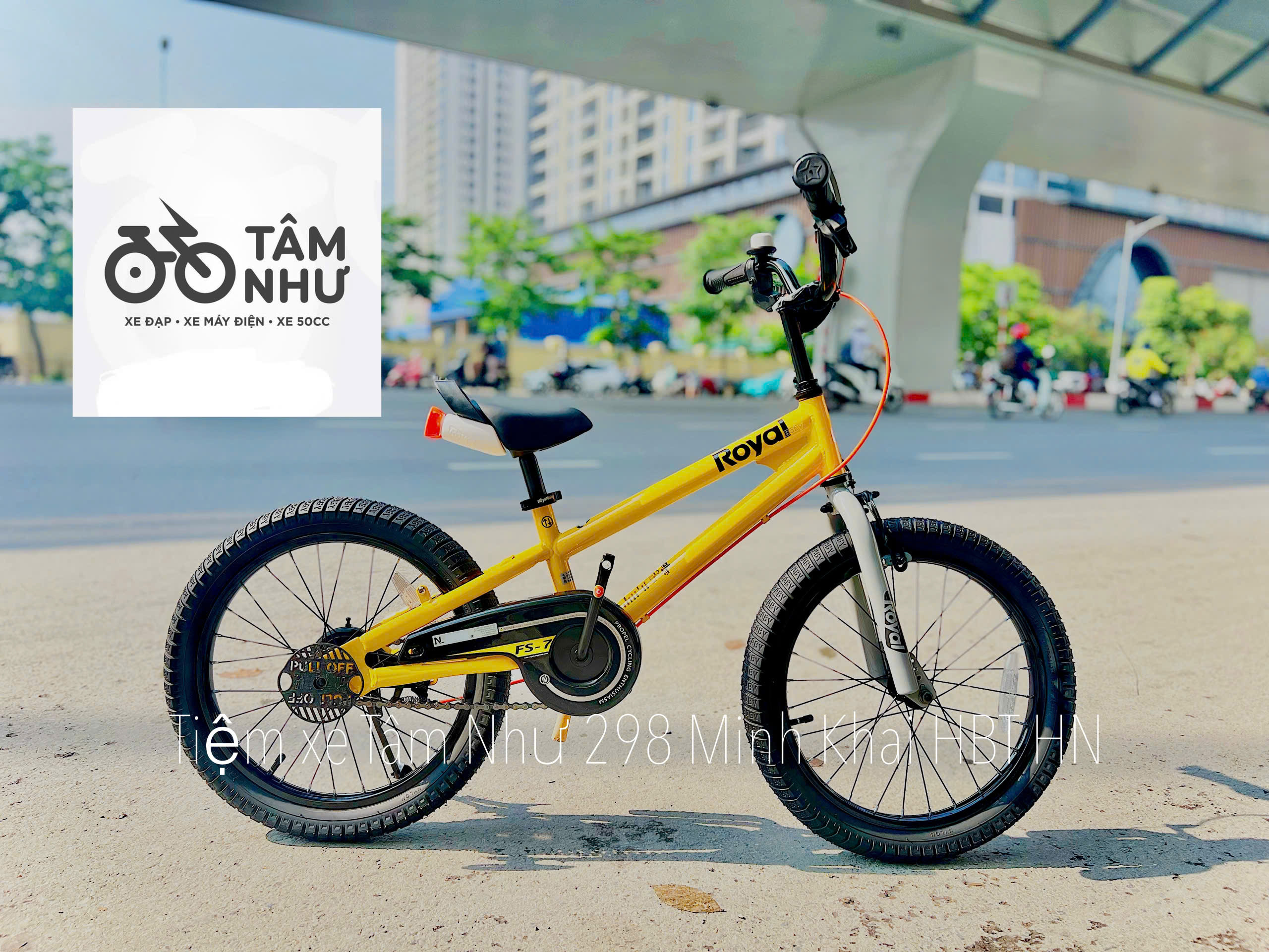 XE ĐẠP TRẺ EM ROYALBABY FREESTYLE R7 - Vàng 20 INCH