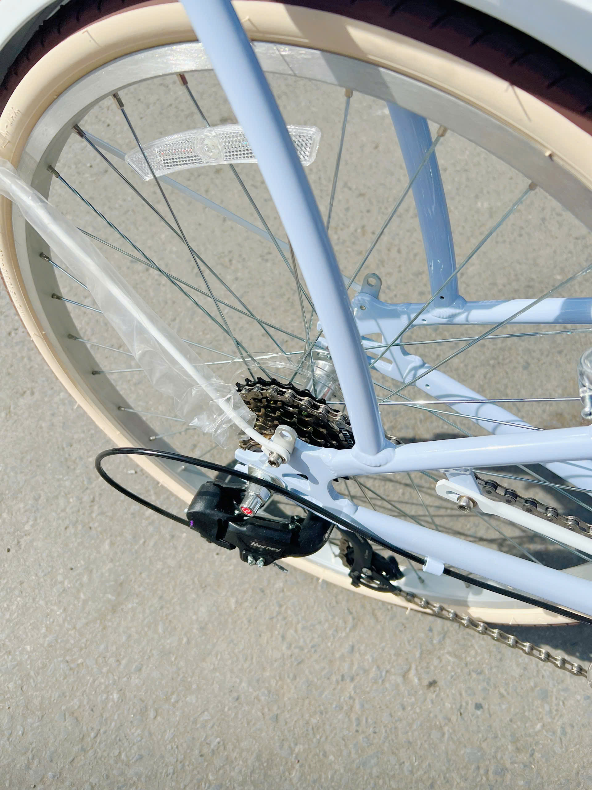 Xe Đạp Thời Trang Giant momentum ineed latte 2025-  Xanh lá