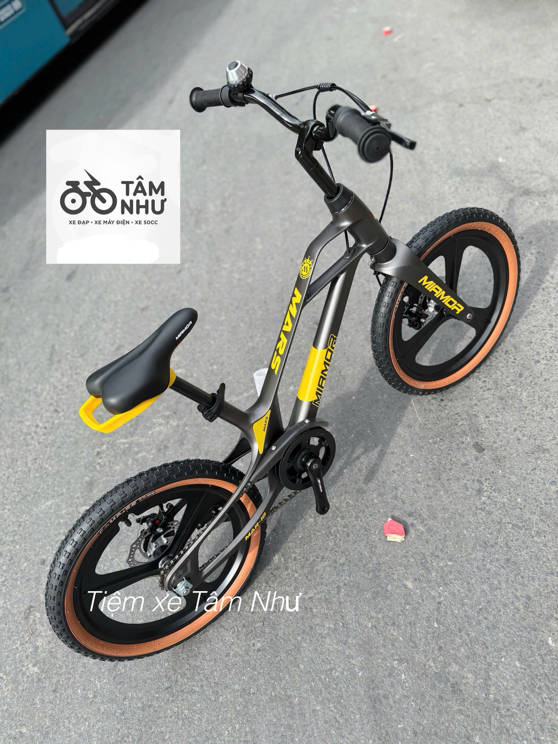 XE ĐẠP TRẺ EM MIAMOR MARS 18 INCH ( Vành đúc ) Trắng