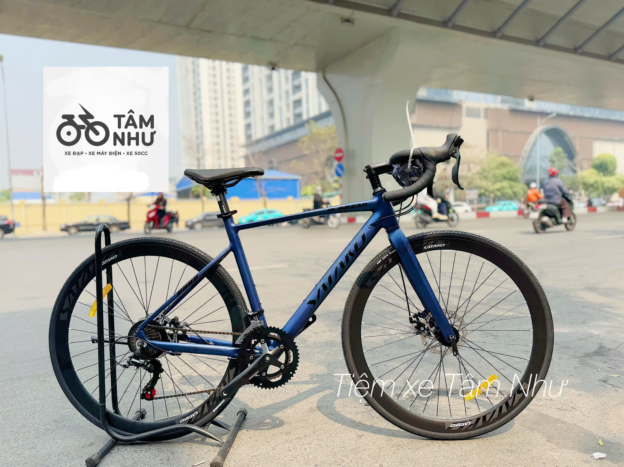 Xe đạp thể thao Road Satako Avakan