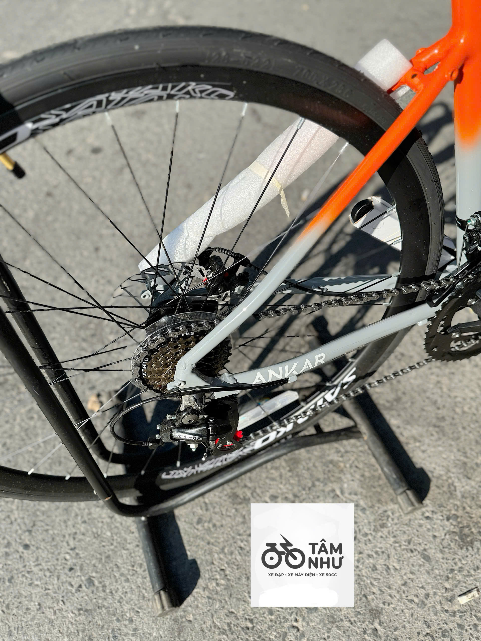 Xe đạp thể thao Road Satako Ankar