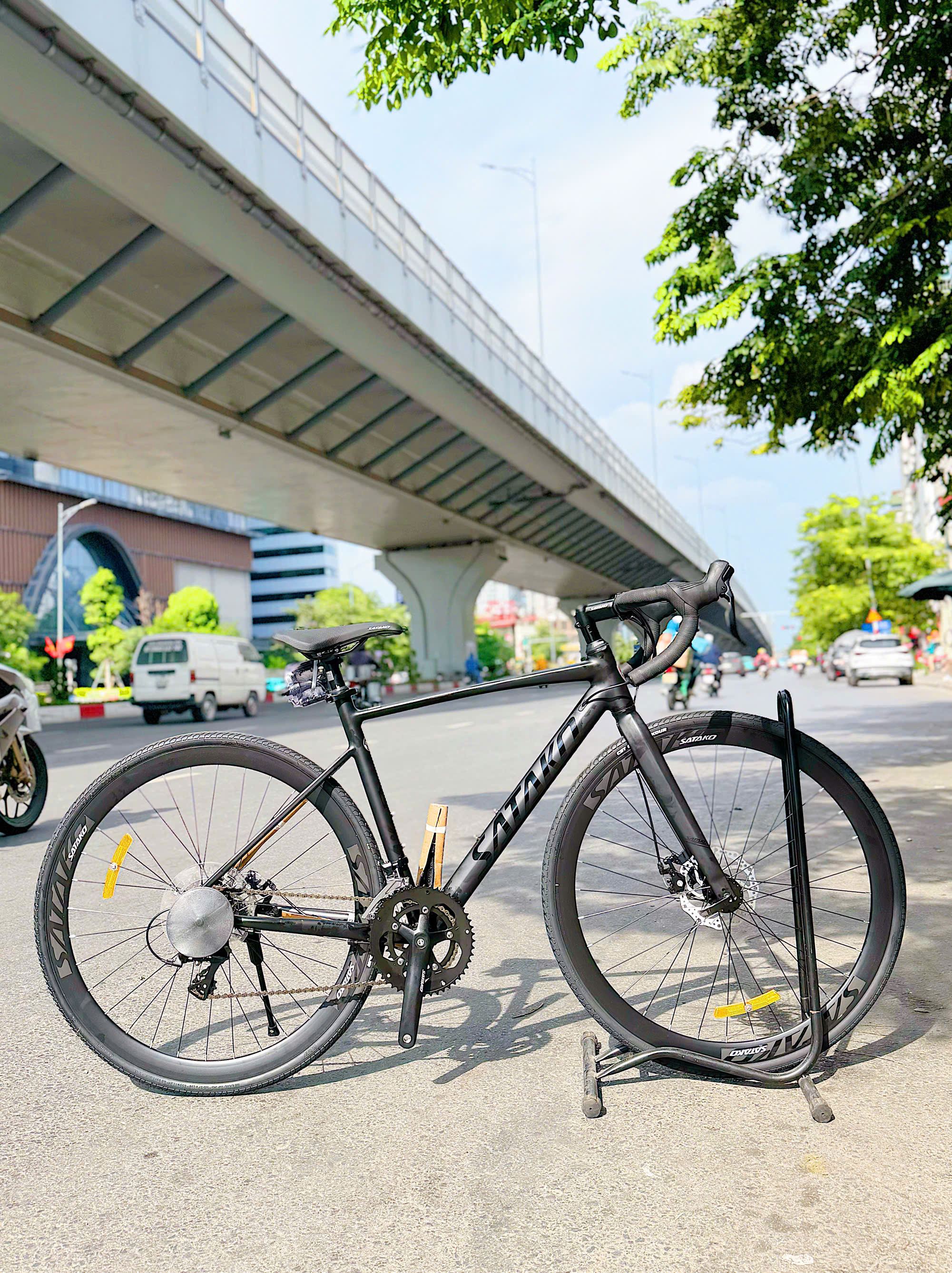 Xe đạp thể thao Road Satako Avakan S ( cối nổ )
