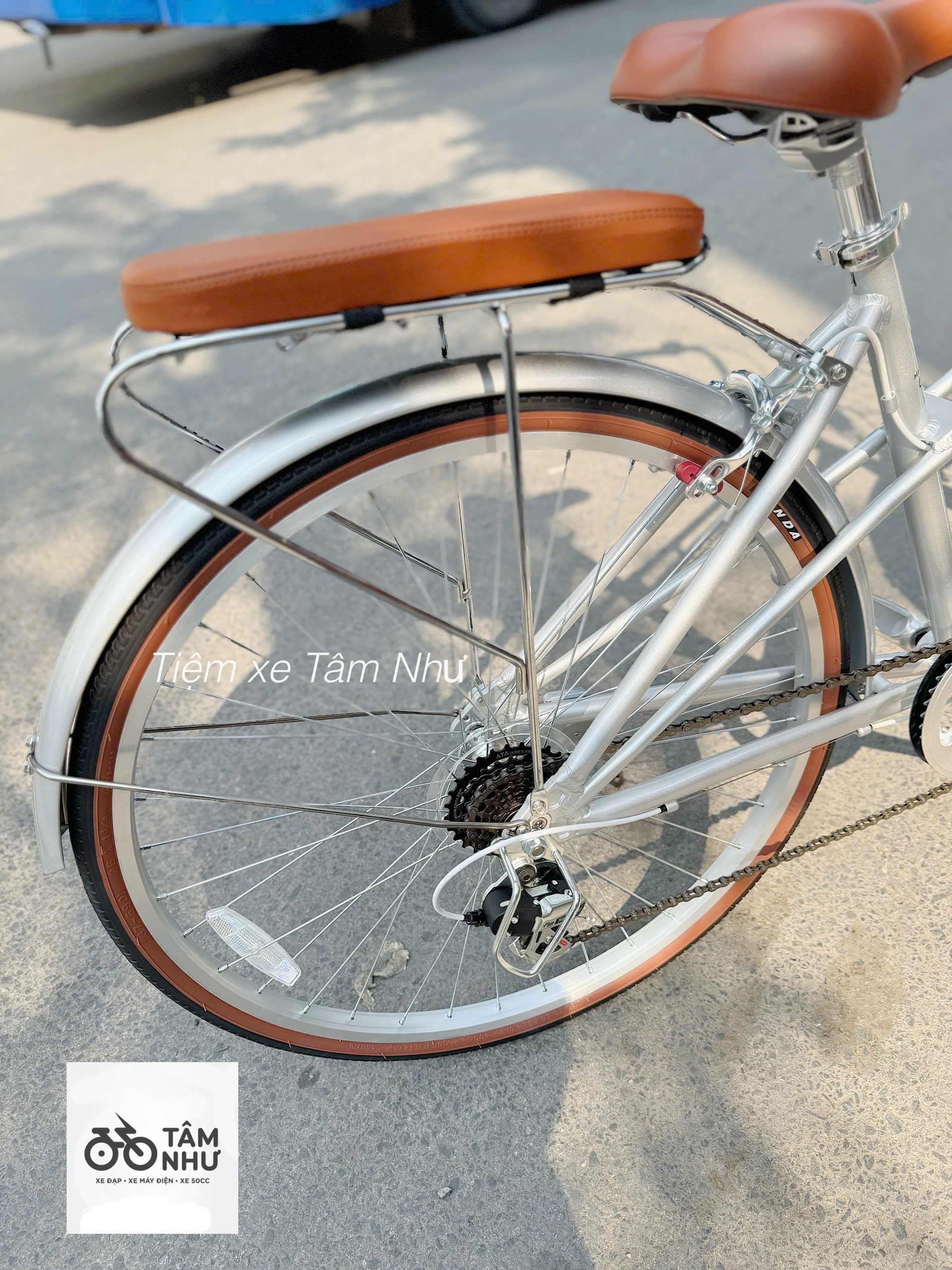 Xe đạp mini Nhật Mamoru City – Classic - Bạc