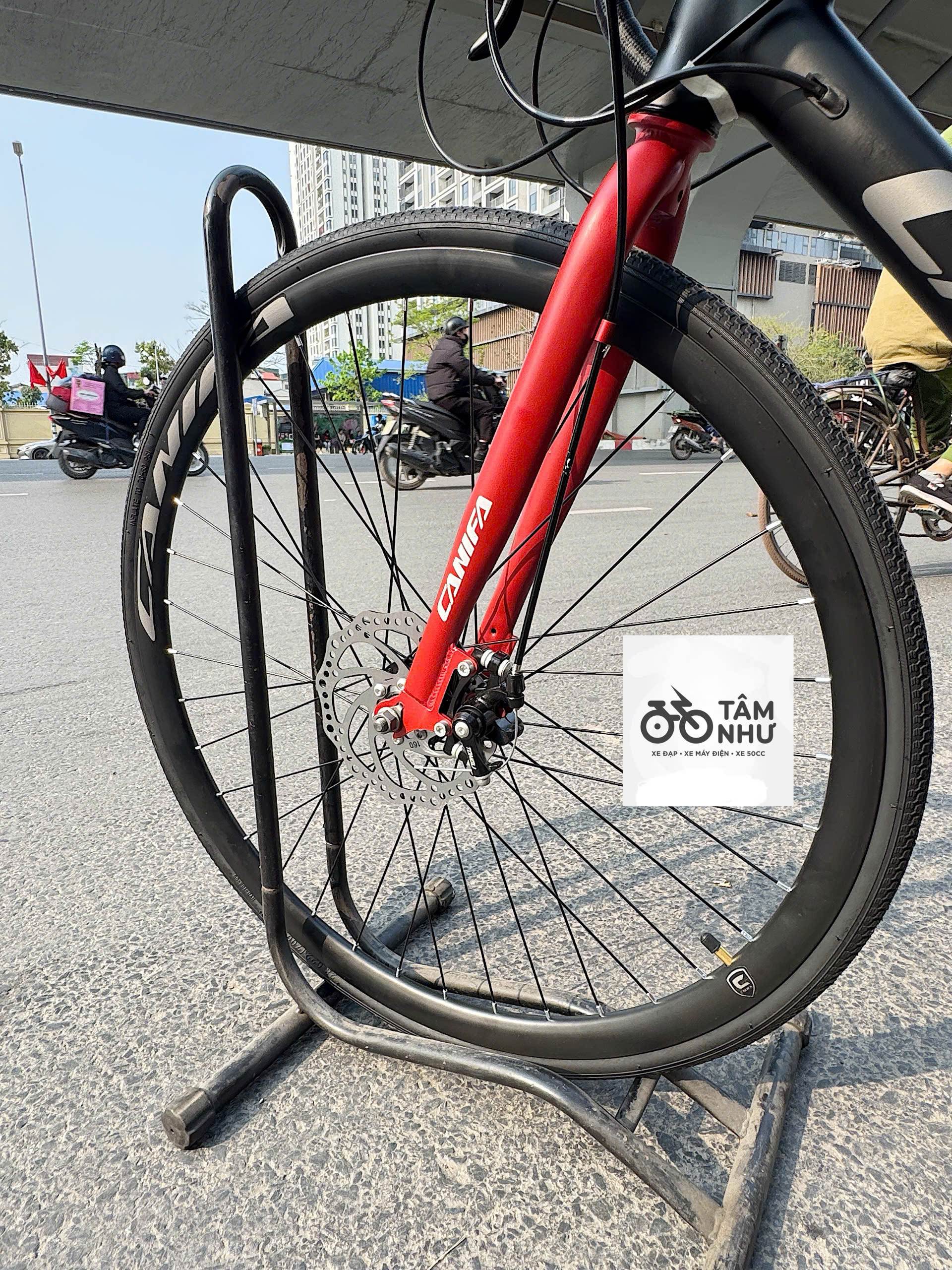 Xe Đạp Thể Thao Road Canifa R2000