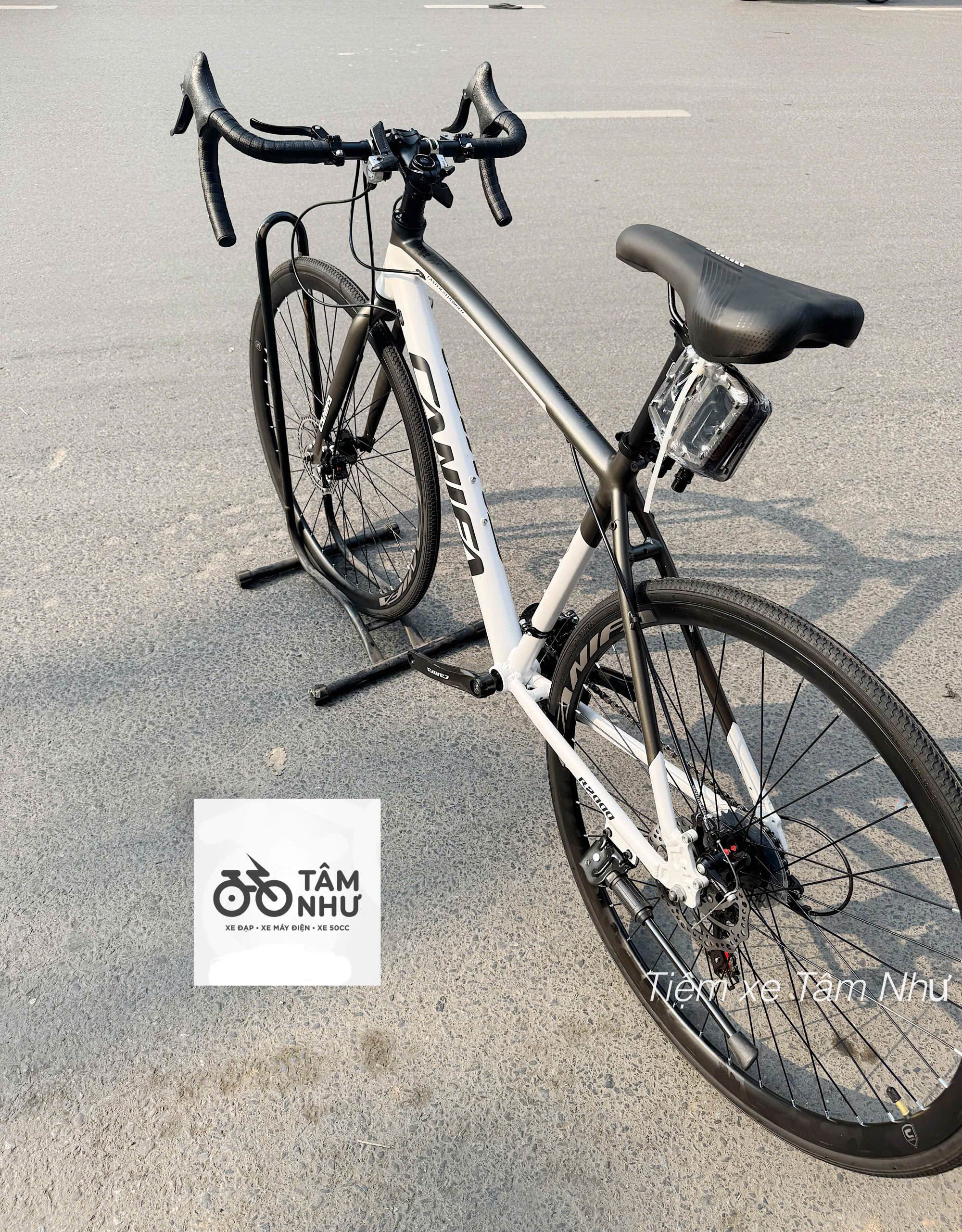 Xe Đạp Thể Thao Road Canifa R2000