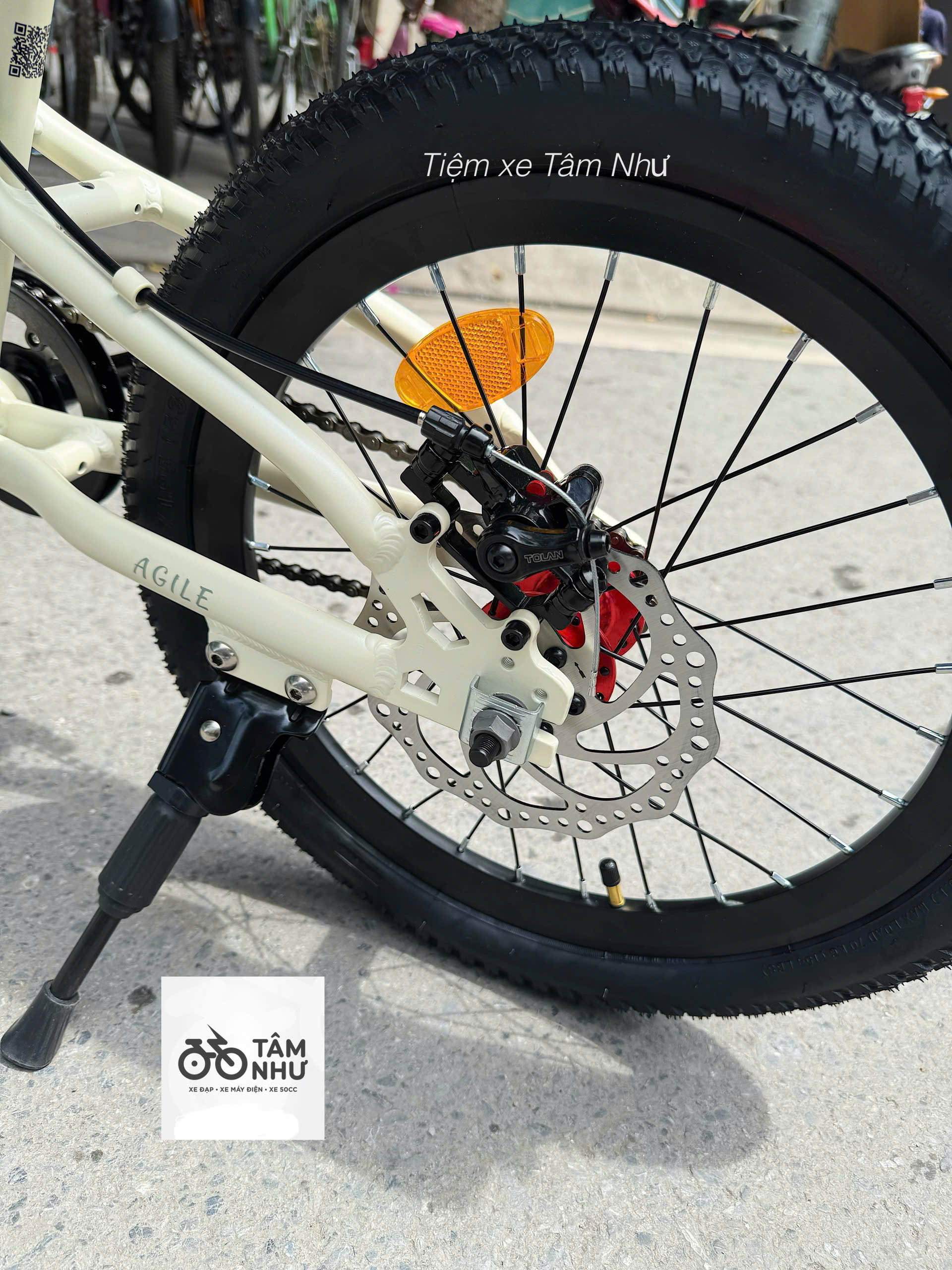 Xe đạp trẻ em NISHIKI AGILE 18" - Trắng