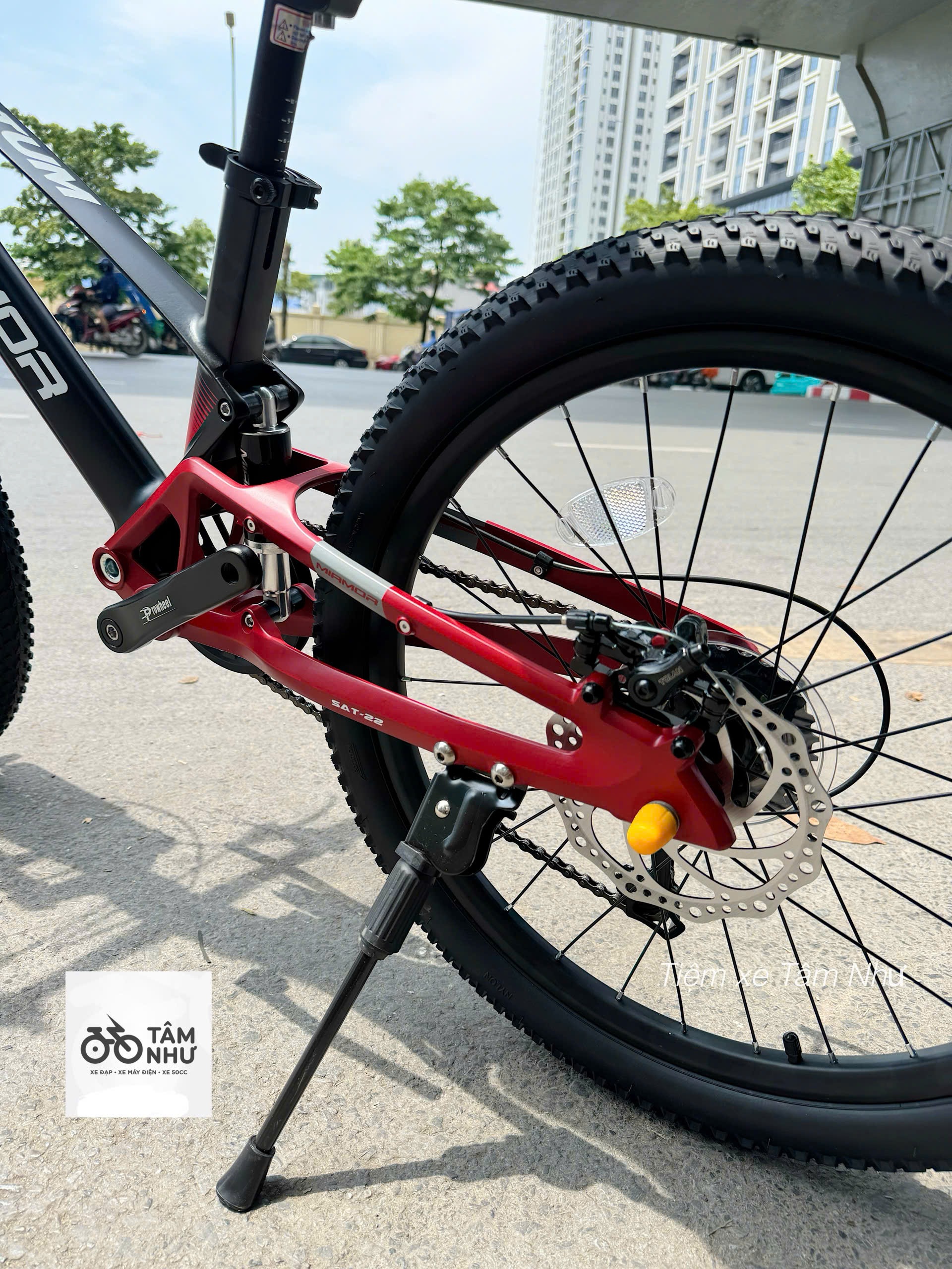 XE ĐẠP TRẺ EM MIAMOR SATUM 22" -  Đen Đỏ