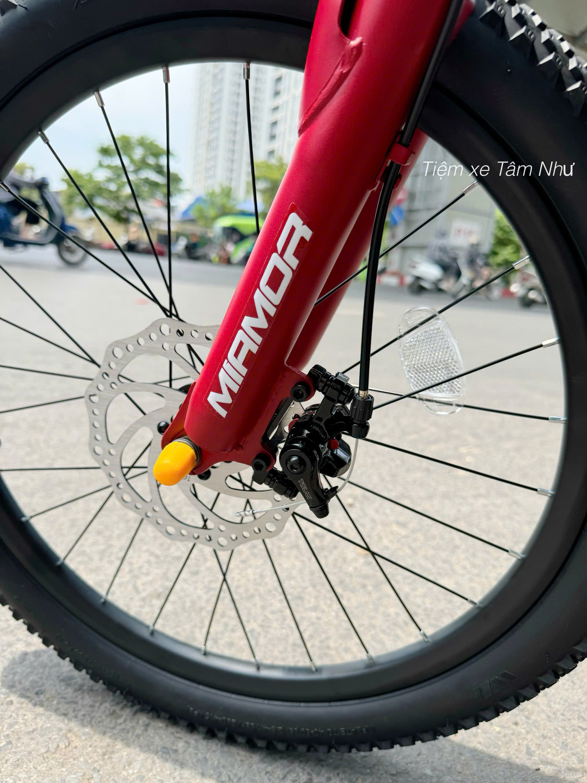 XE ĐẠP TRẺ EM MIAMOR SATUM 22" -  Đen Đỏ