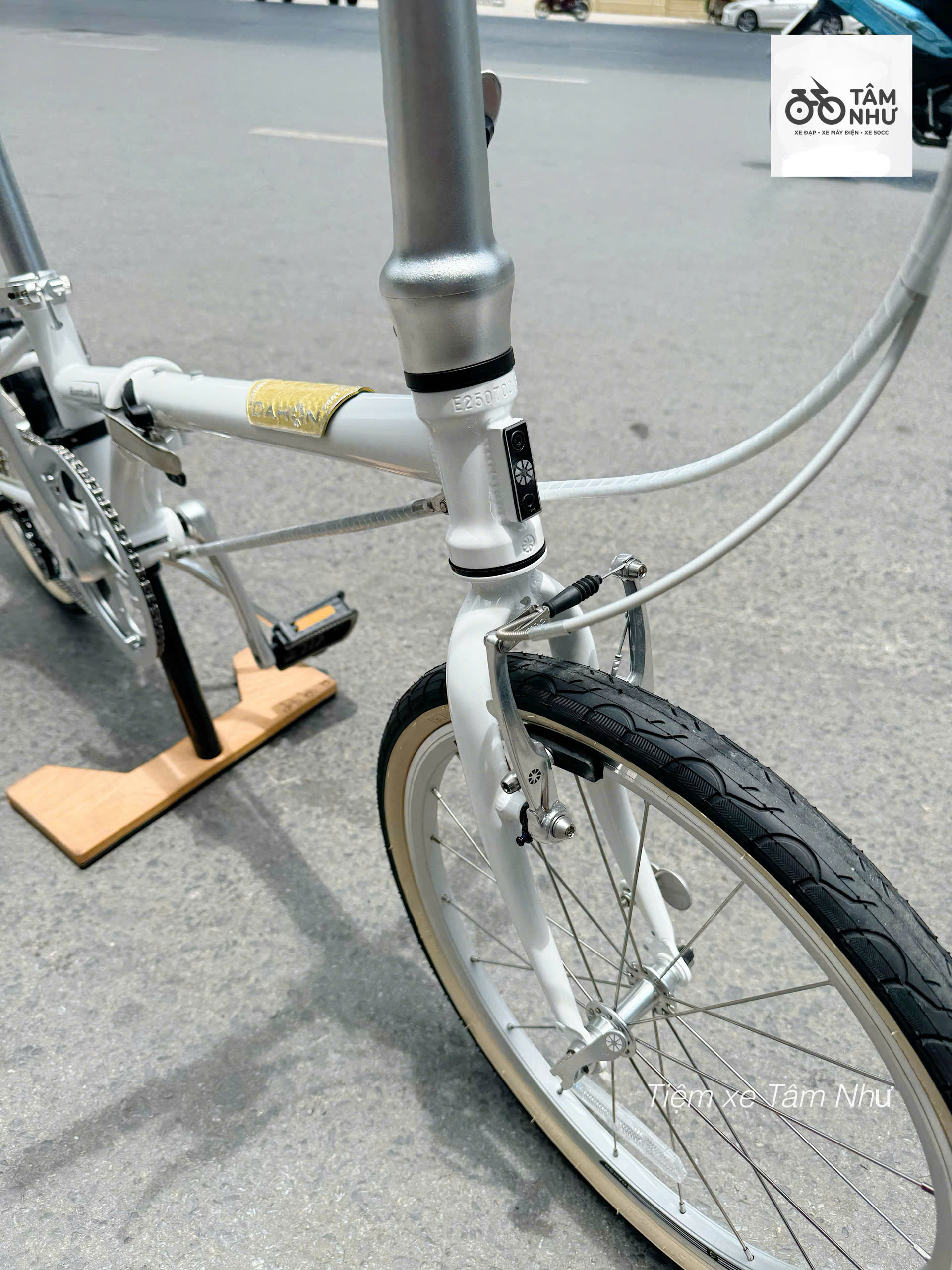 Xe Đạp Gấp Dahon Boardwalk D8 - 20 inch