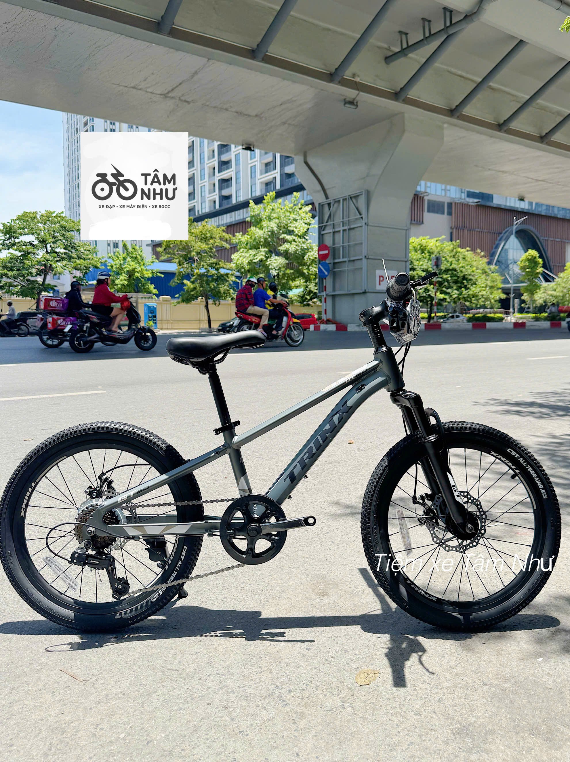 Xe đạp Trẻ Em Trinx GT 20 INCH - Ghi Đen