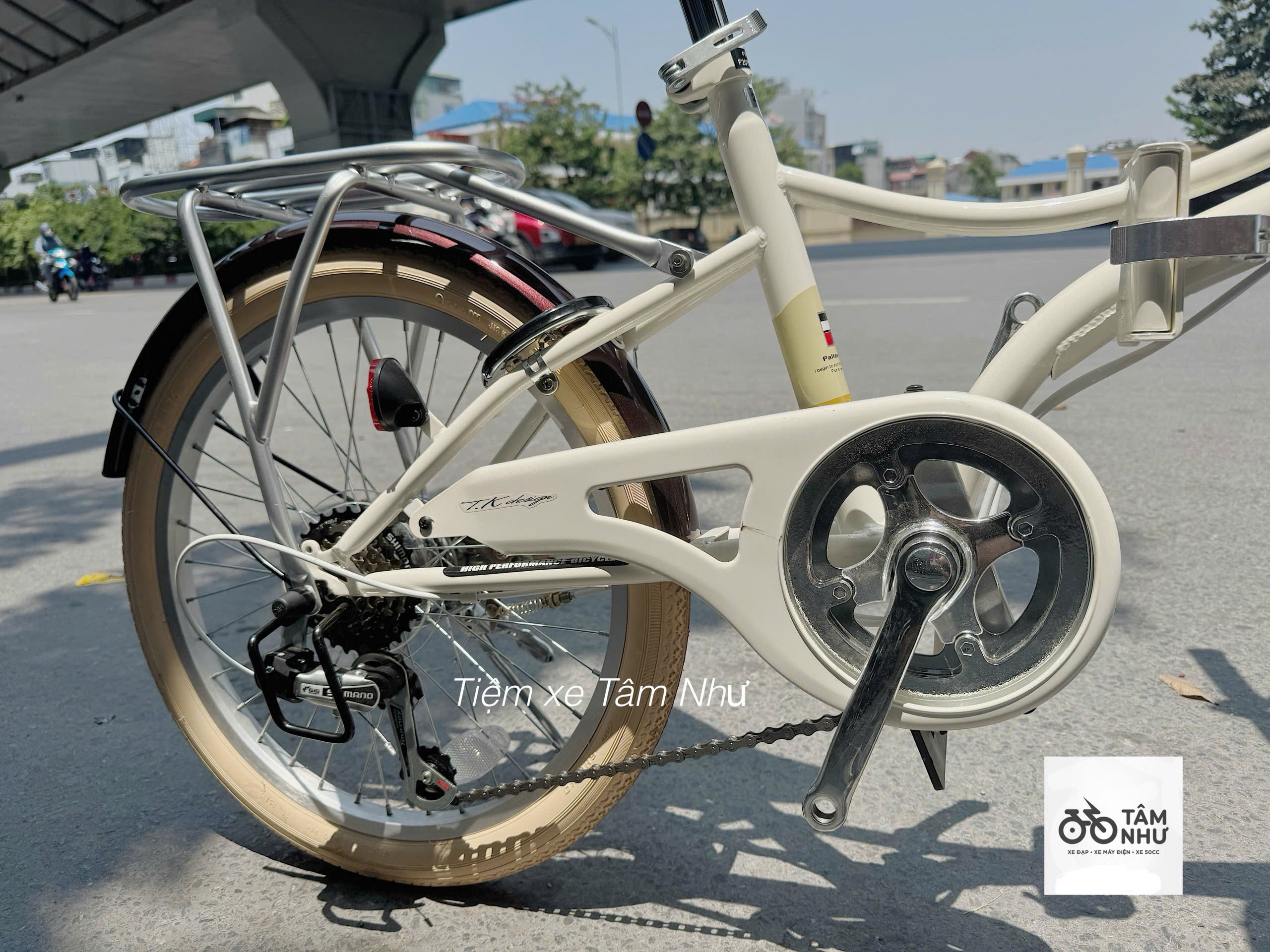 Xe Gấp Nhật Fortina FT2060 - 20 inch - Kem