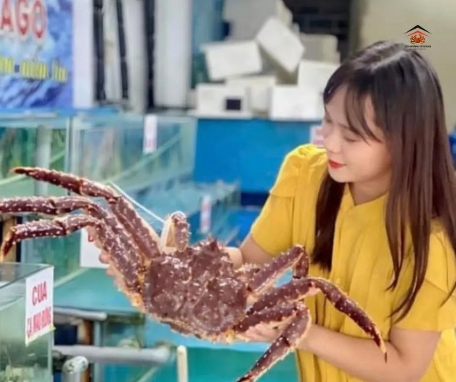 Quà Tặng 20/10 Độc Đáo: Chiêu Đãi Phái Đẹp Với Hải Sản Tươi Ngon