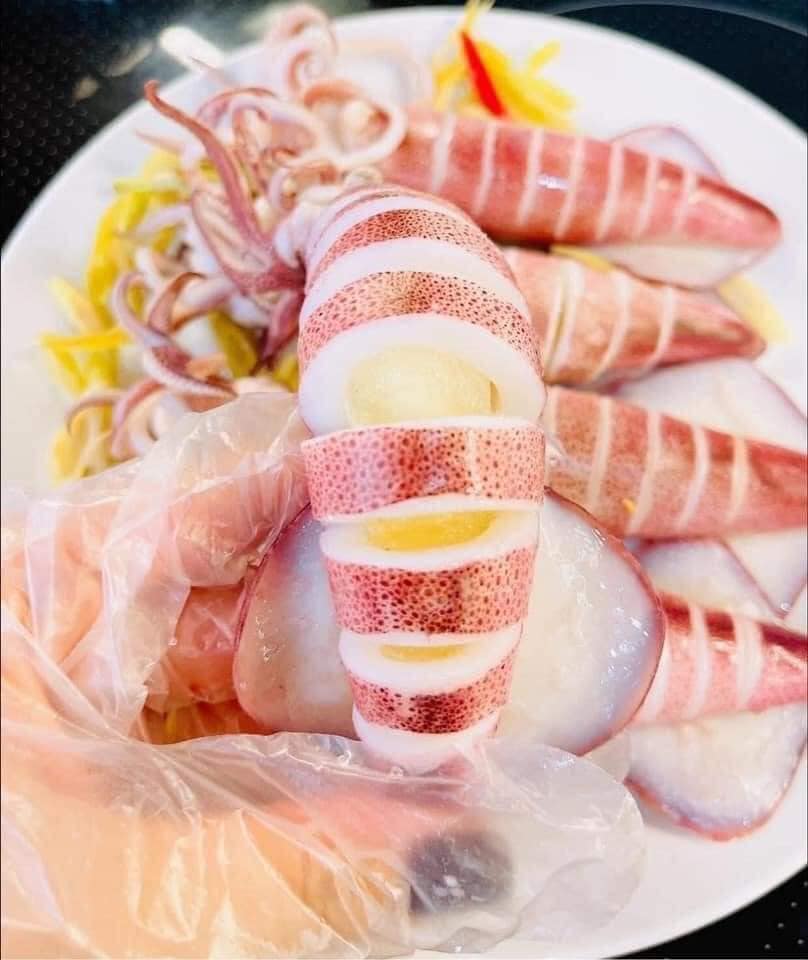 MỰC TRỨNG NƯỚNG, HẤP, CHIÊN – 3 CÁCH CHẾ BIẾN ĐẬM VỊ KHÓ QUÊN