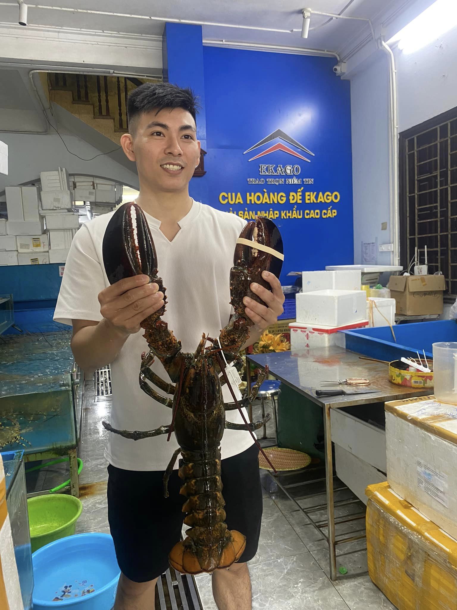 GIÁNG SINH TƯNG BỪNG - TÔM HÙM ALASKA GIẢM SỐC