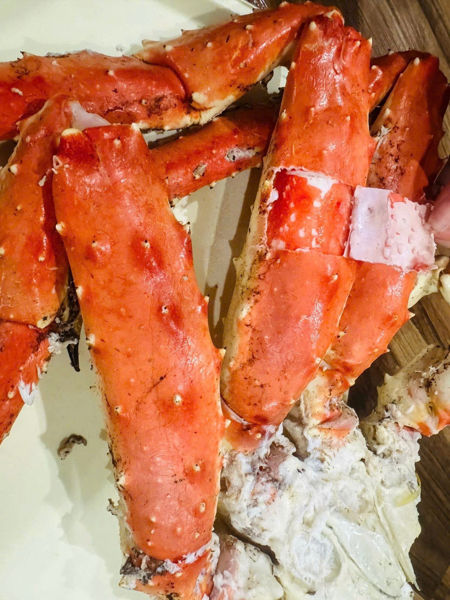 CHÂN CUA HOÀNG ĐẾ NA UY KHỔNG LỒ – ƯU ĐÃI TRUNG THU 2025, GIẢM CÒN 1.290K/KG