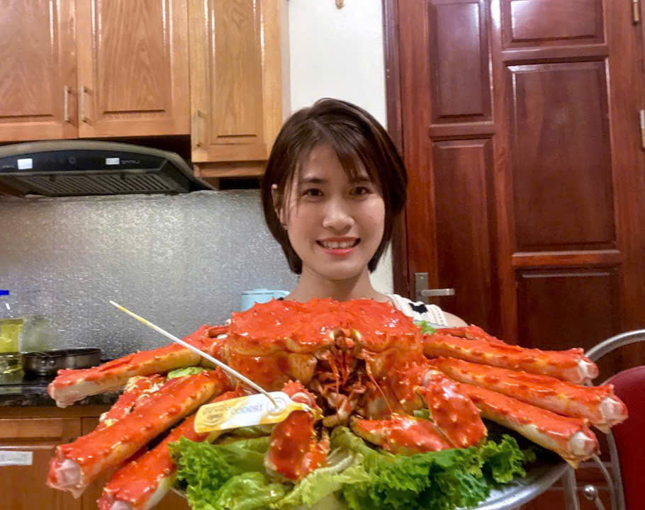 Những lý do khiến cua hoàng đế trở thành “món quà lễ sang trọng”