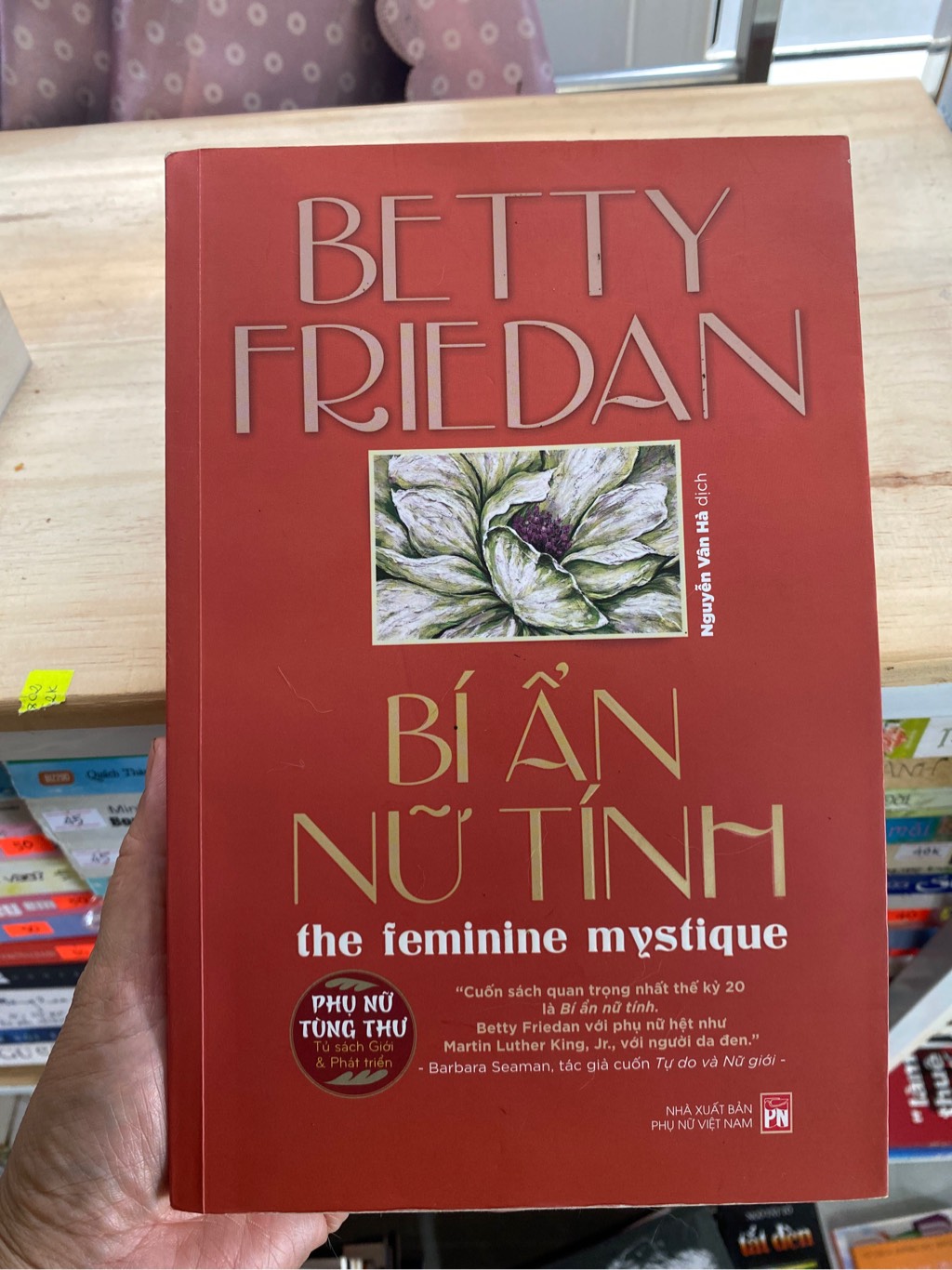 Bí Ẩn Nữ Tính