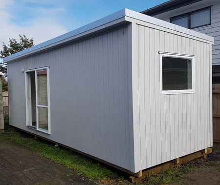 THE ENERGISER 7.2 x 2.7m