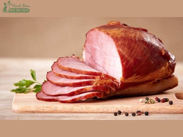 thịt xông khói không tốt cho bà bầu