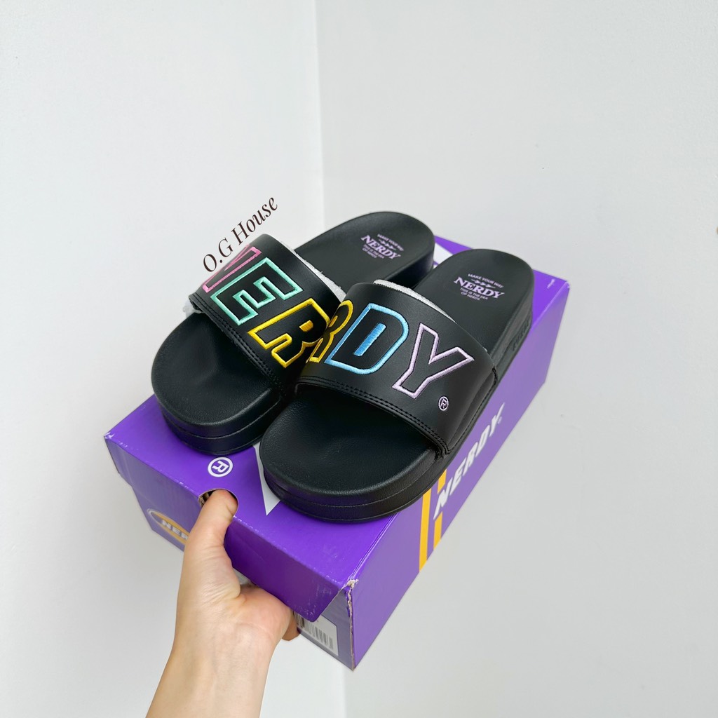 DÉP NERDY RAINBOW SLIDE ĐEN