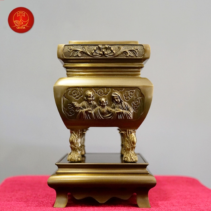Bát hương Công giáo 
