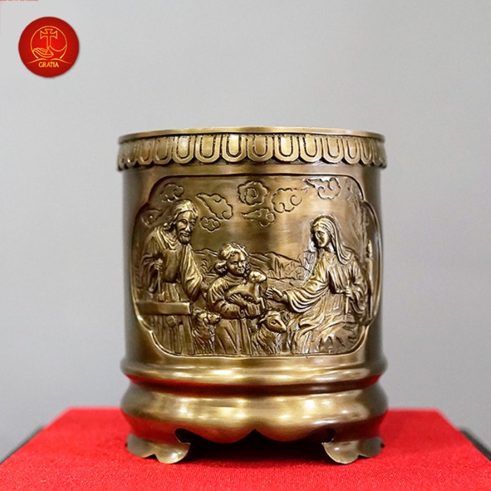 Bát hương Công giáo