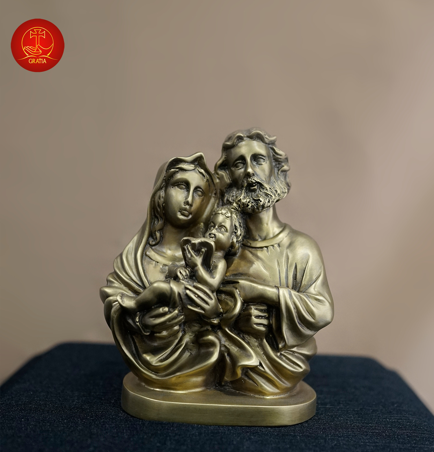 tượng thánh gia