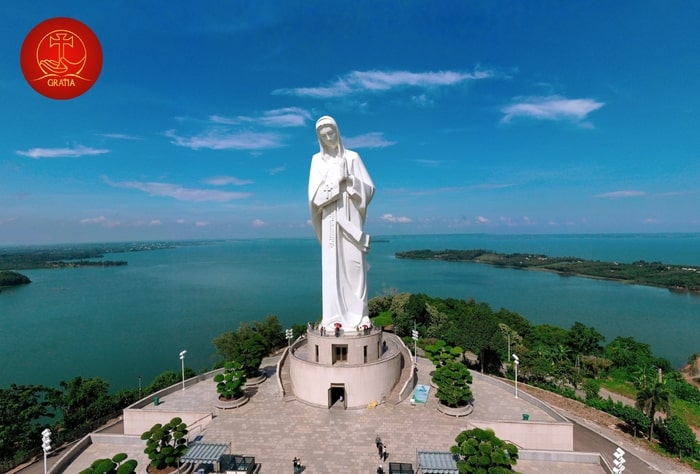 tượng đức mẹ núi cúi cao bao nhiêu 