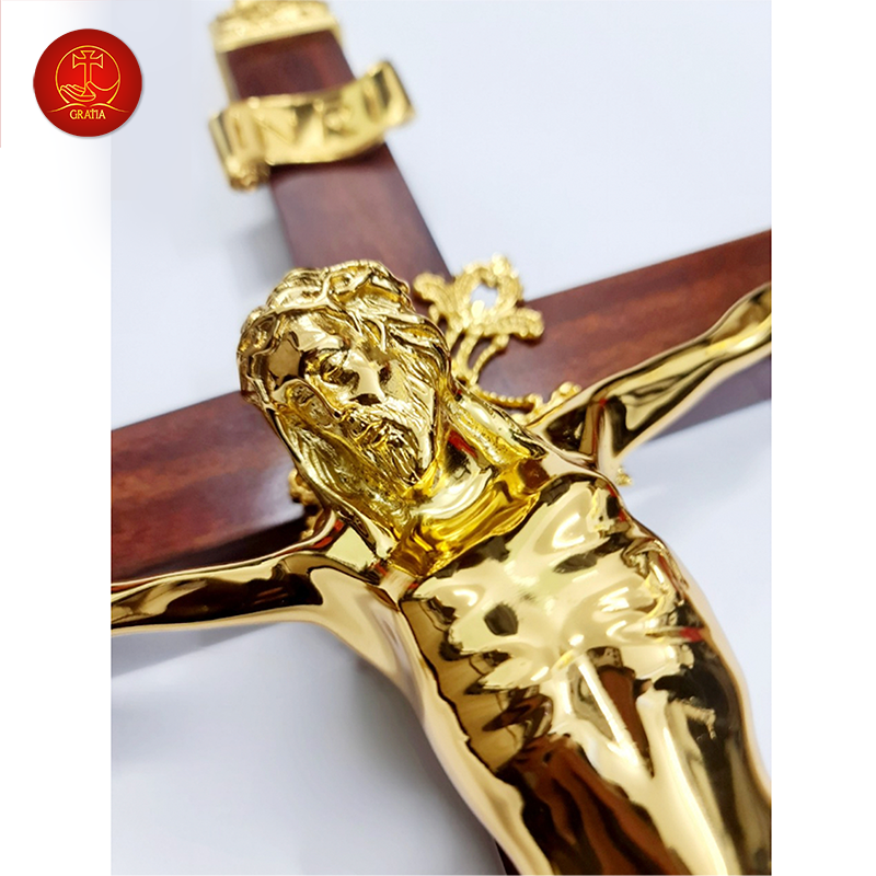 Thánh Giá Gỗ Treo cao 43cm - Màu Gold