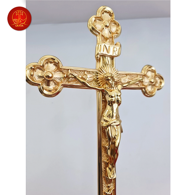 Tượng Thánh Giá Hoa Đào Có Đế Cao 42cm - Màu Gold