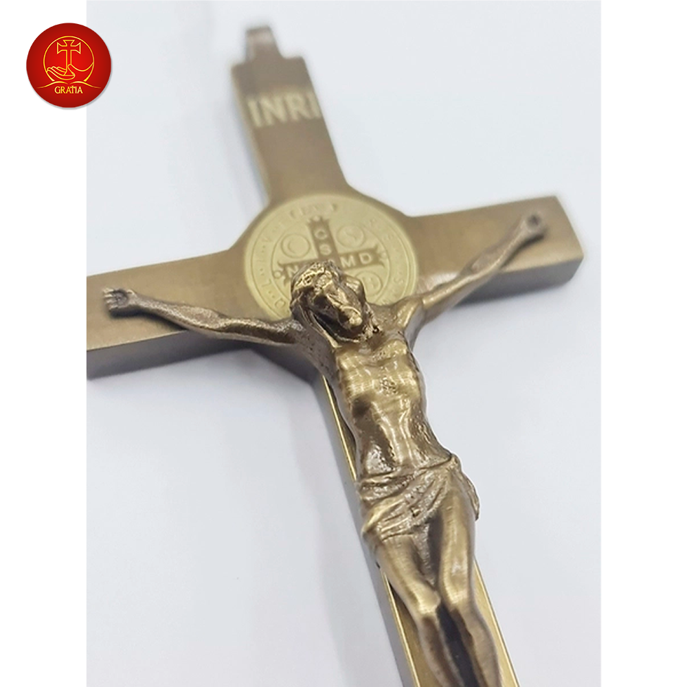 Thánh Giá Có Mề Đay BENEDICT cao 10Cm - Không Đế (mini)