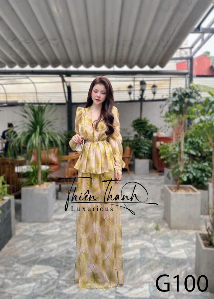 Maxi Dài Xanh Tay Dài Cổ V