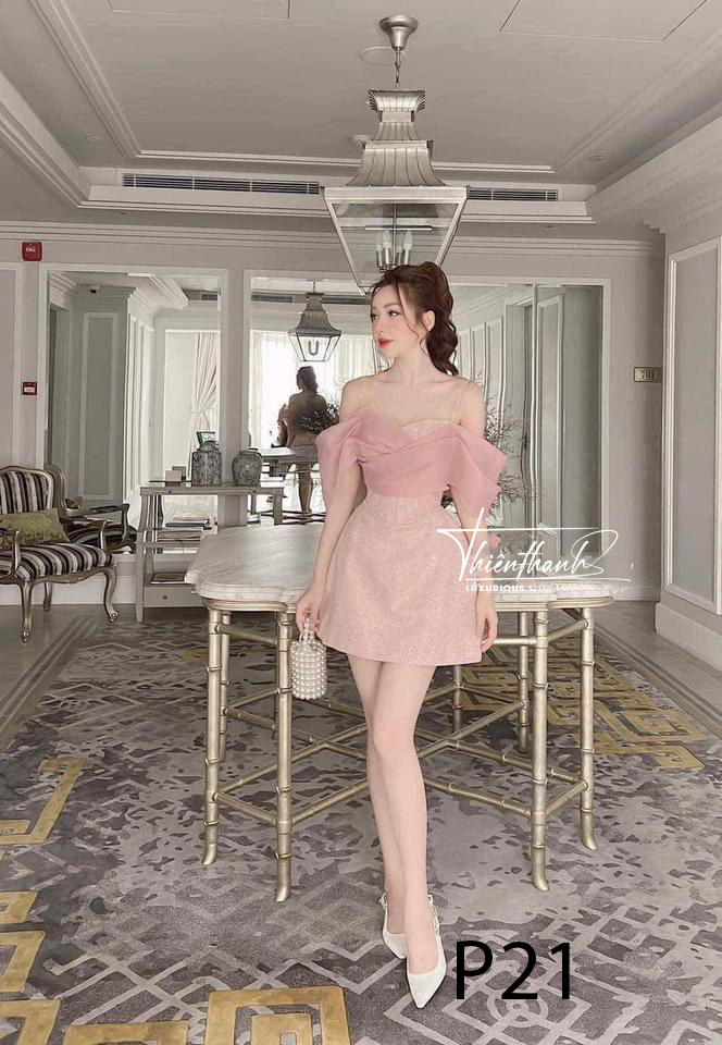 Đầm TK Hai Dây Ngắn Bèo Ngực Đính Kim Tuyến