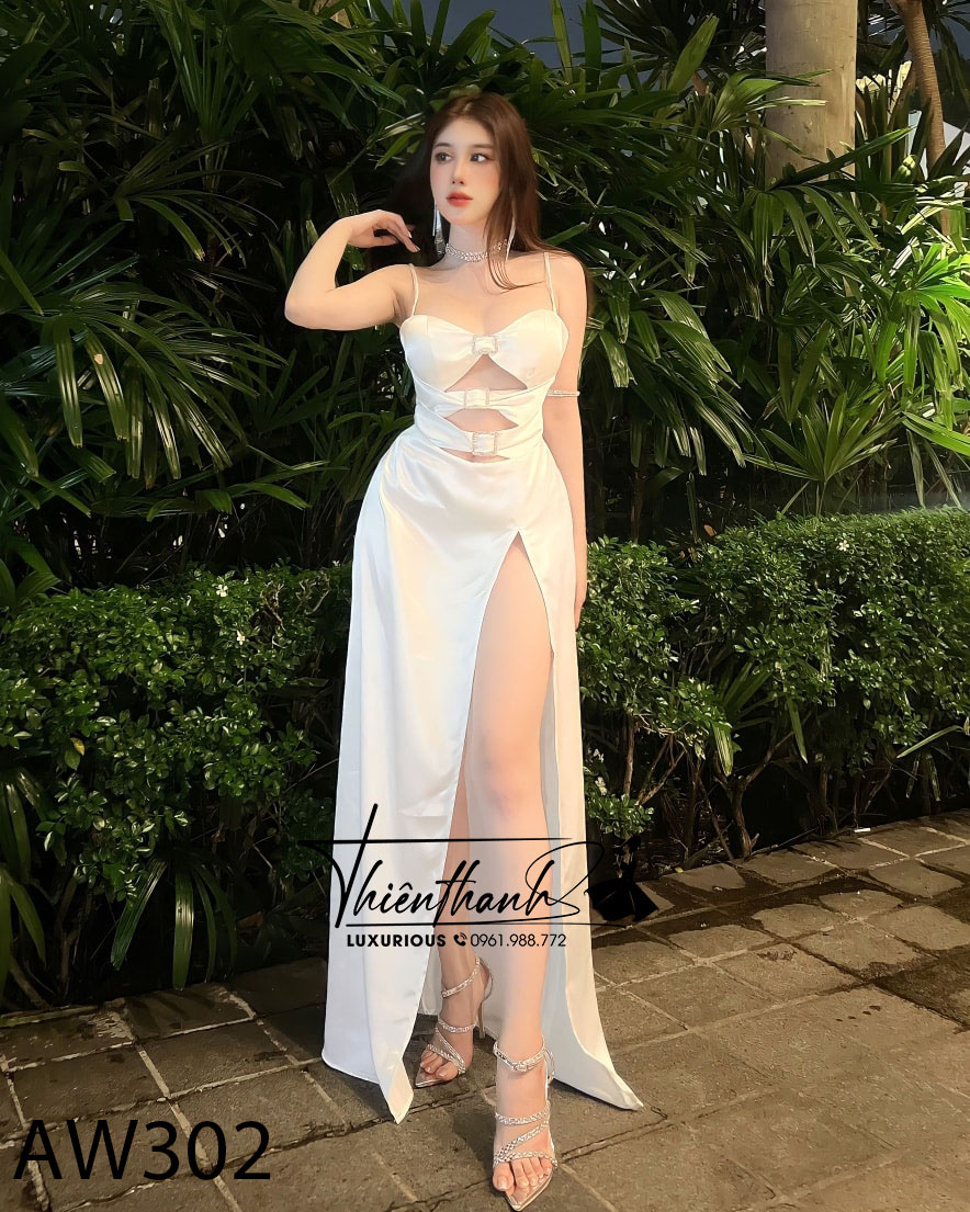 Đầm Amber Tk Dài Hai Dây Khoét Bụng Khoét Eo Xẻ Tà