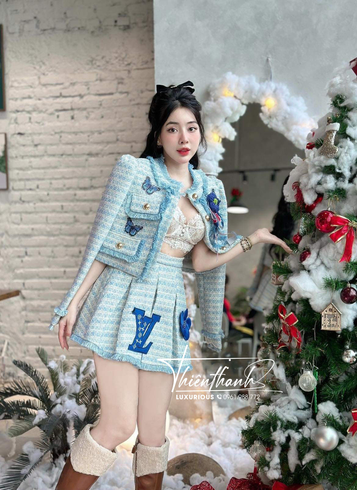 Set QCCC LV Ngắn Áo Dạ Phối Chân Váy Xoè
